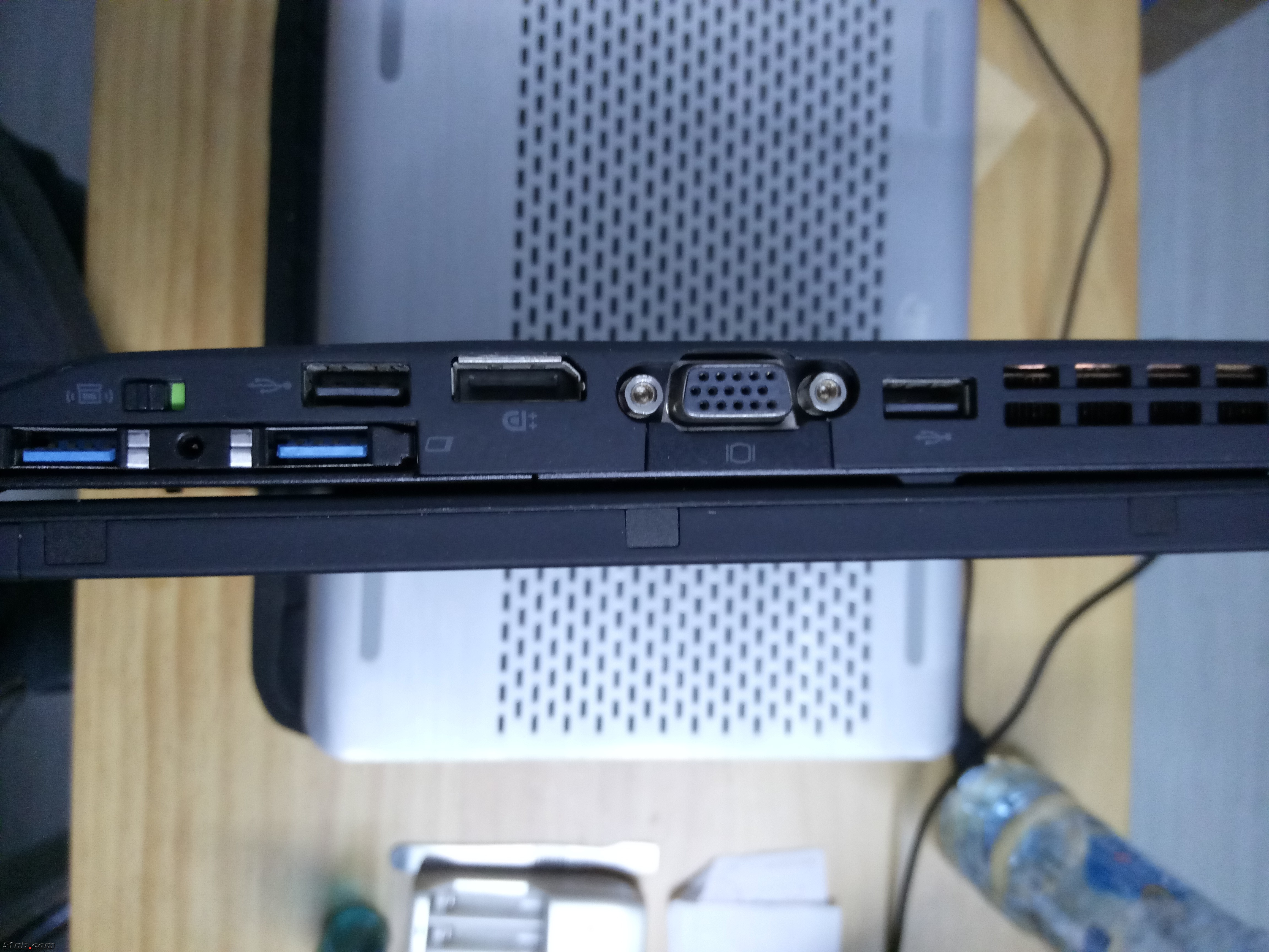 左侧和usb3.0扩展卡