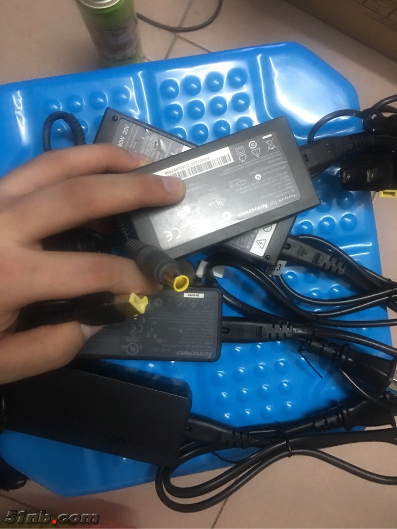 212720qvjjl3v1aeov1vbg.jpg