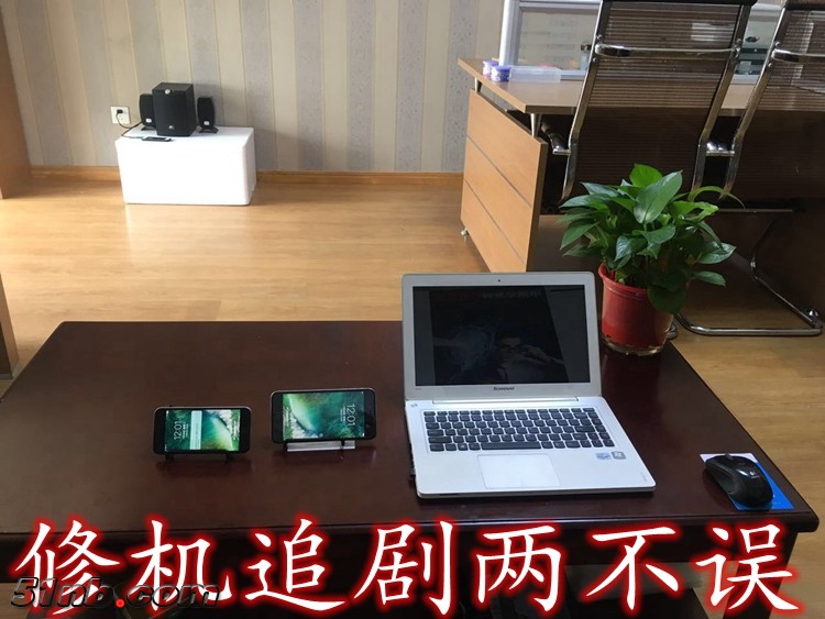店内 (1).jpg