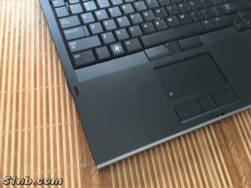 222748w7eyueiziyi072kl.jpg