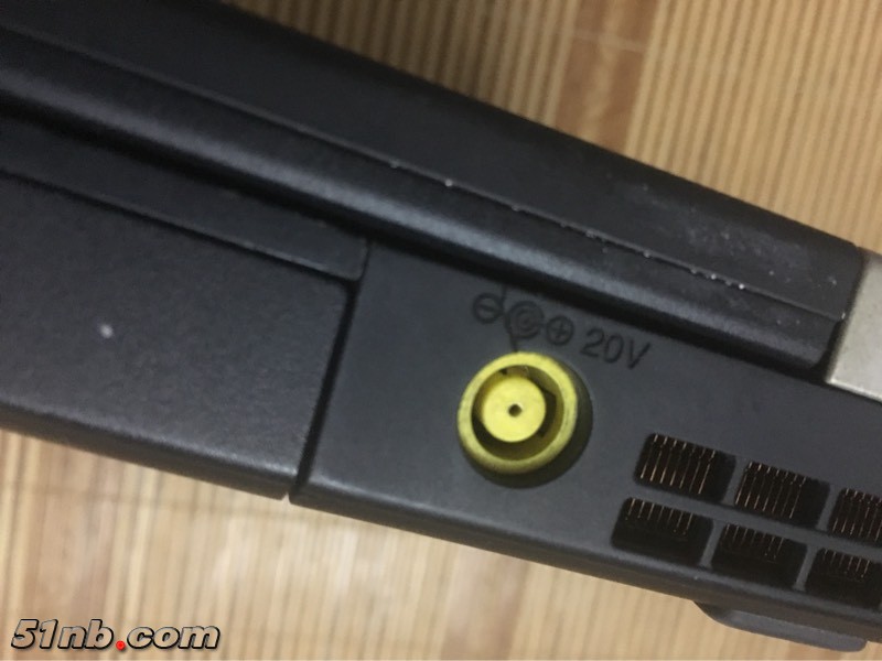 223247xlxd41v4hoqlzq64.jpg