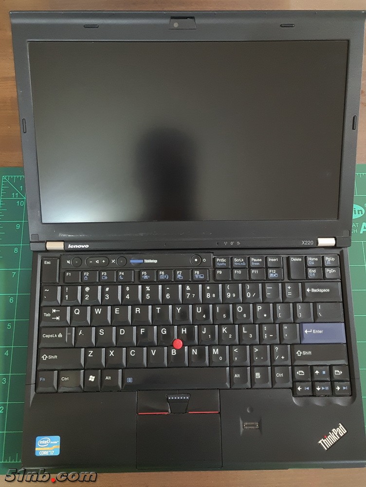 2-X220正面打开.jpg