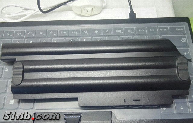 161859mqxig90xxxkd2032.jpg