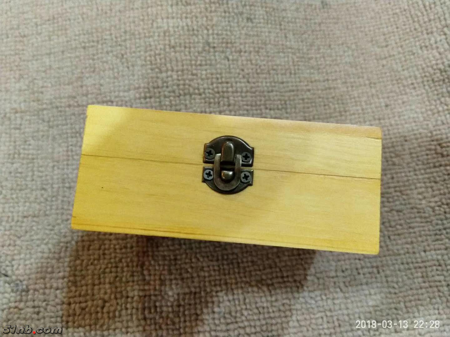 894768875.jpg