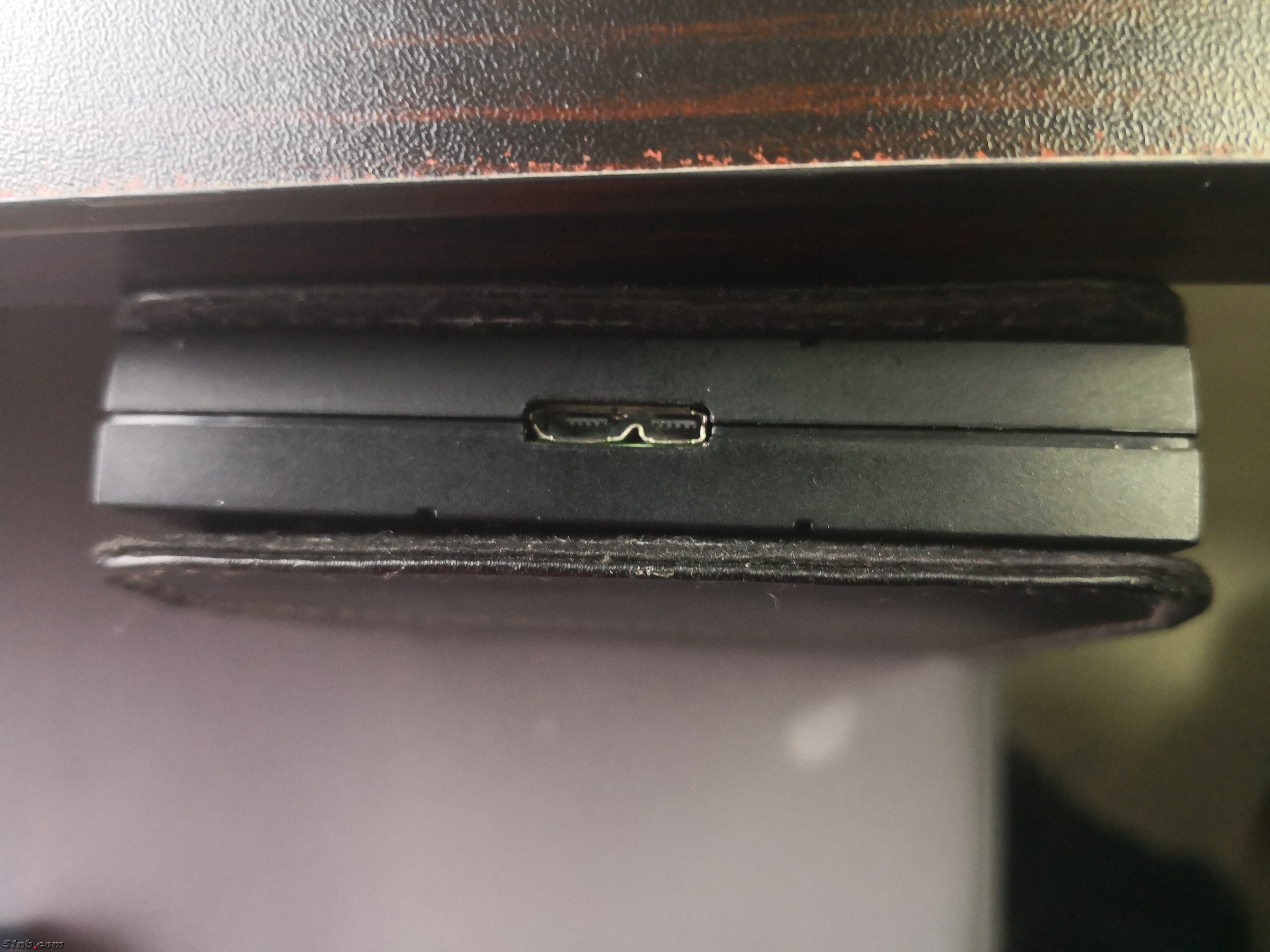 WD320G_2.5_9mm_P5_With_SSK_SHE080_USB3.0.jpg