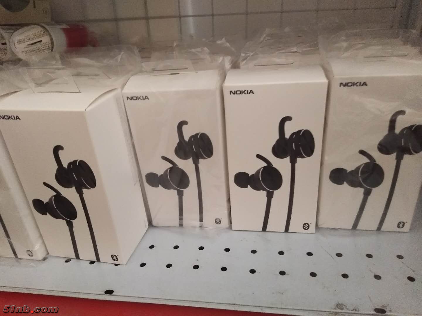 839735435.jpg