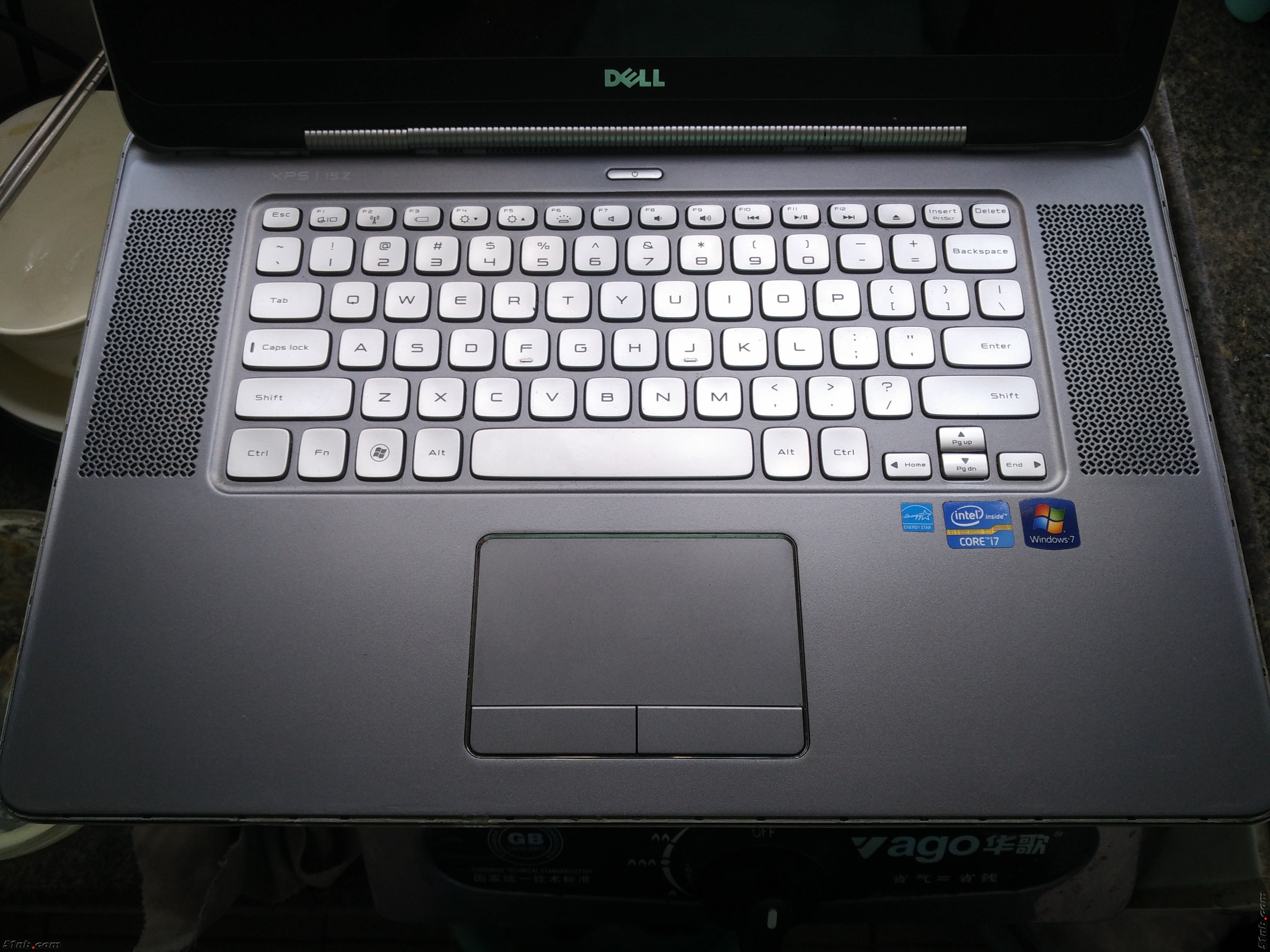 105523asvq63jre3dkrq30.jpg