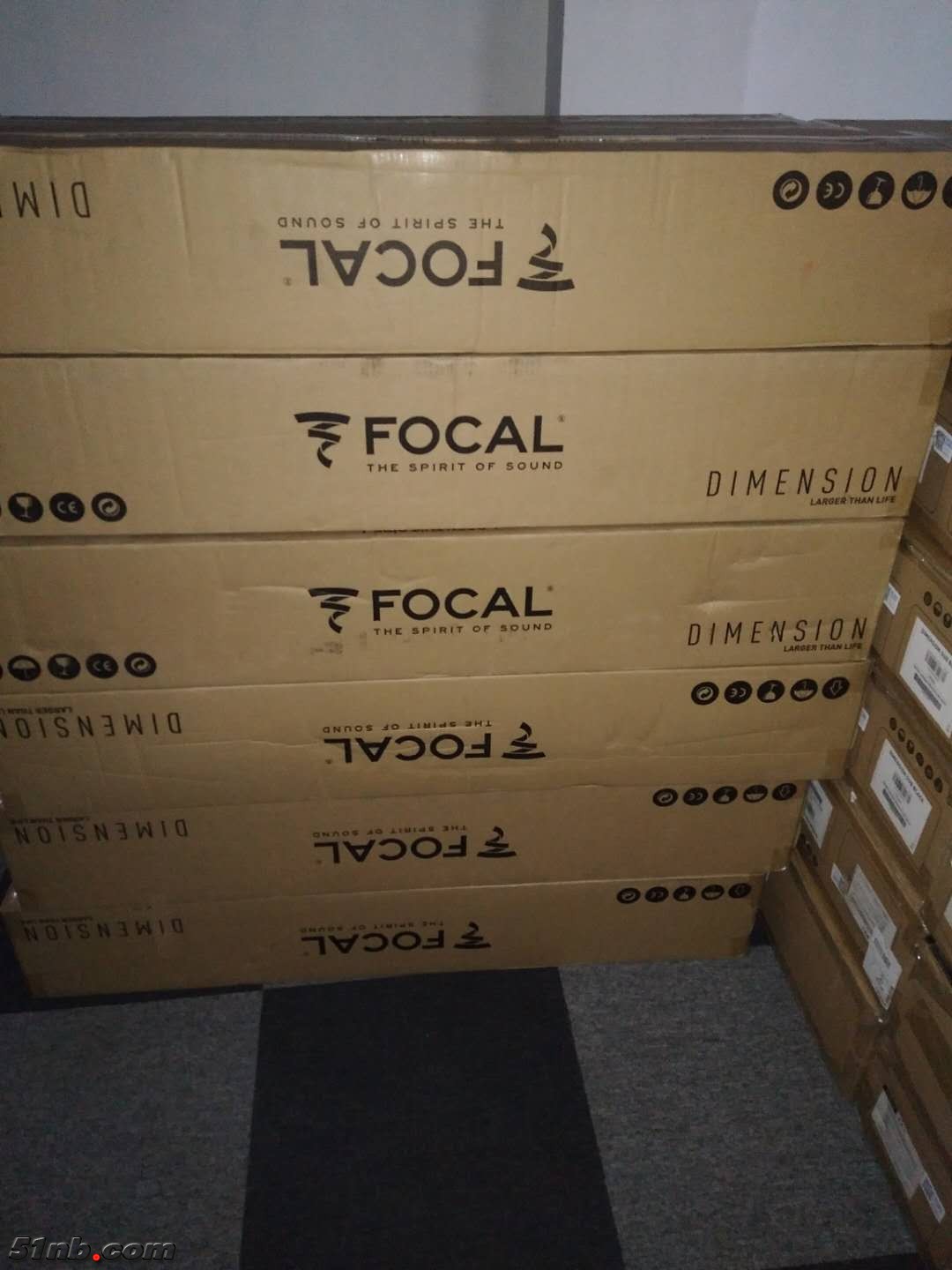 236816988.jpg