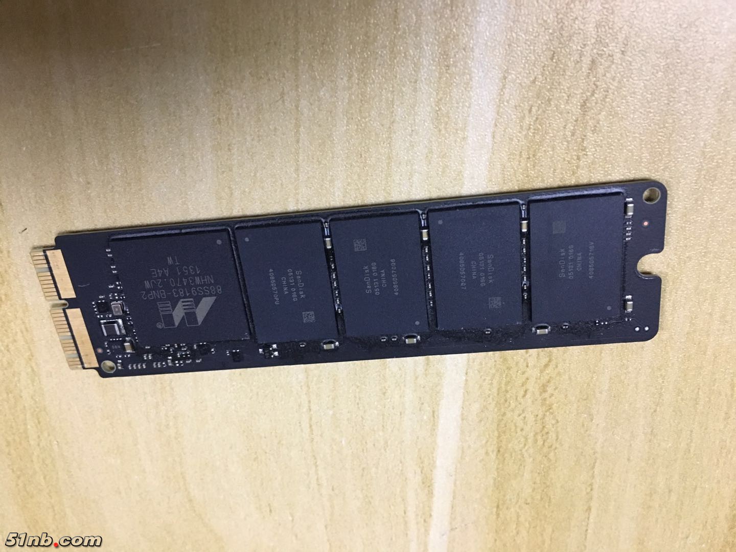 128G-2.jpg