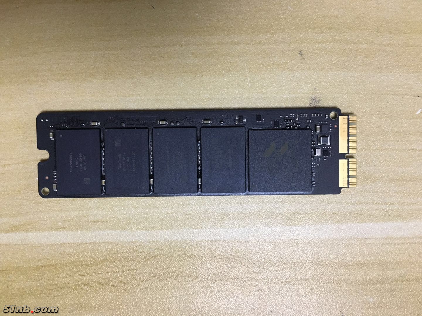 128G-3.jpg