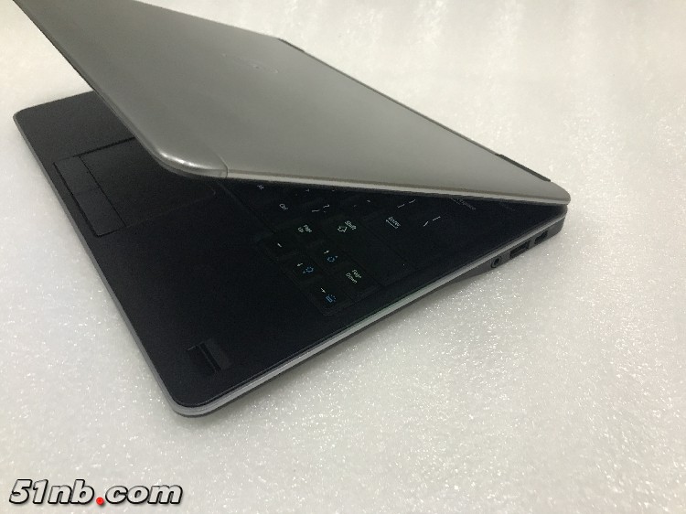 DELL E7440-5.jpg