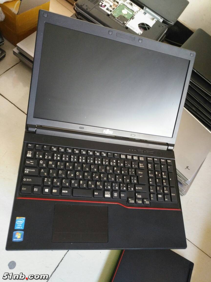 145958bl3p683u50r363kr.jpg