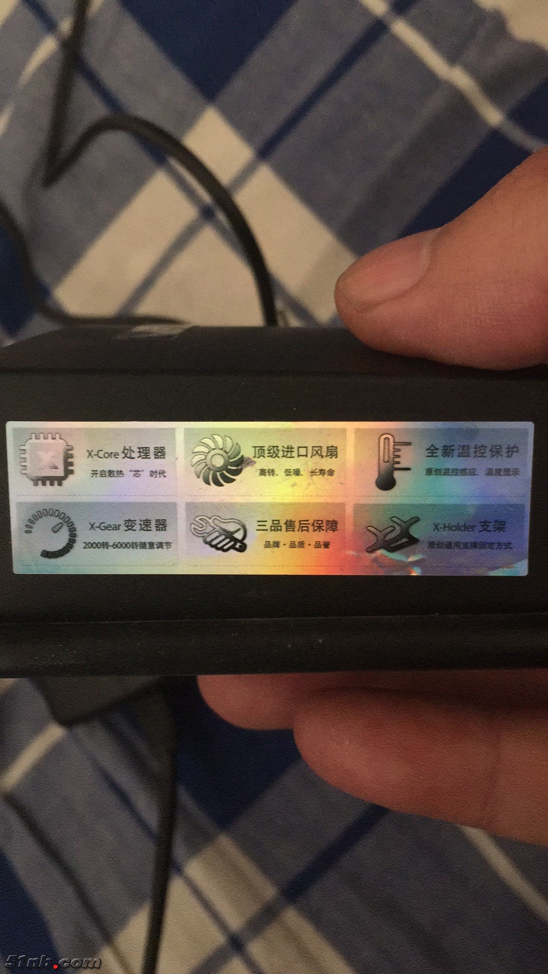 1087803774.jpg