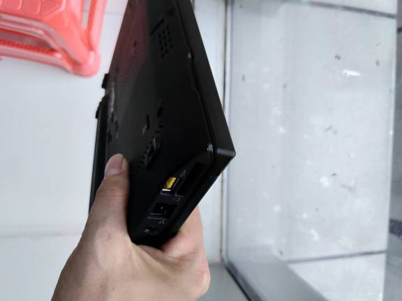 175930n7lv9v1sskssfspl.jpg