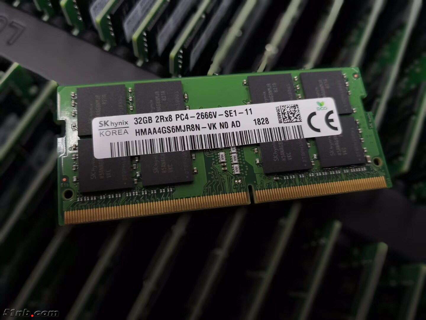 HY 32G.jpg