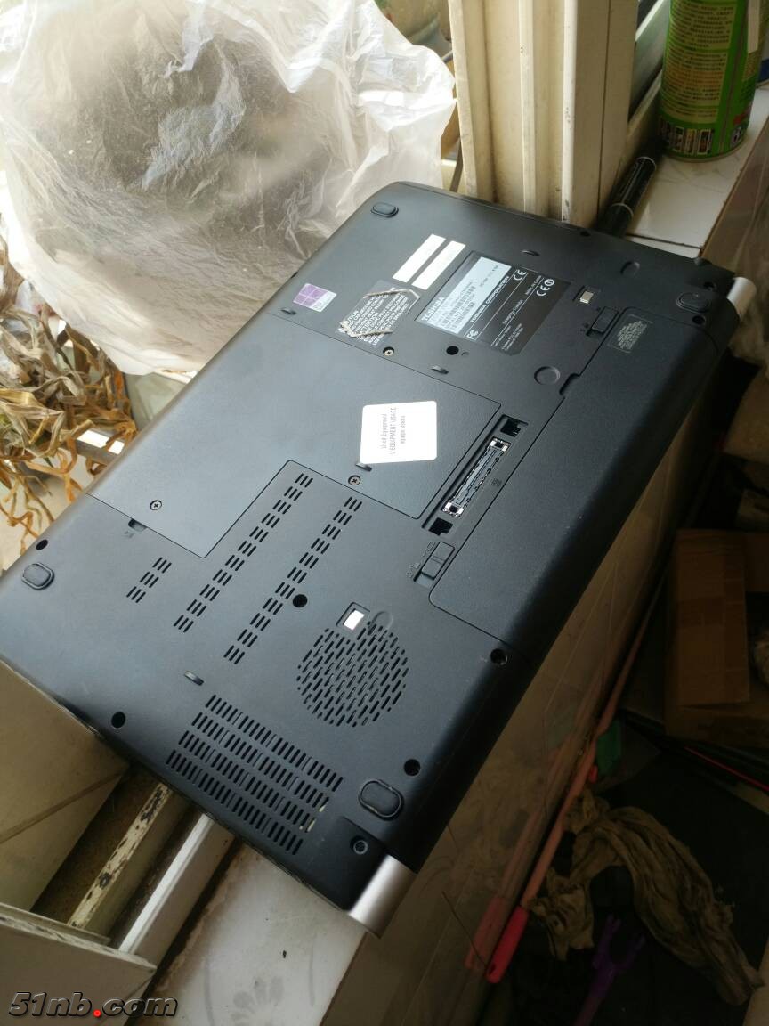 130404mwzpmeaycv7voea6.jpg