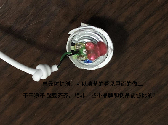 1965317424.jpg