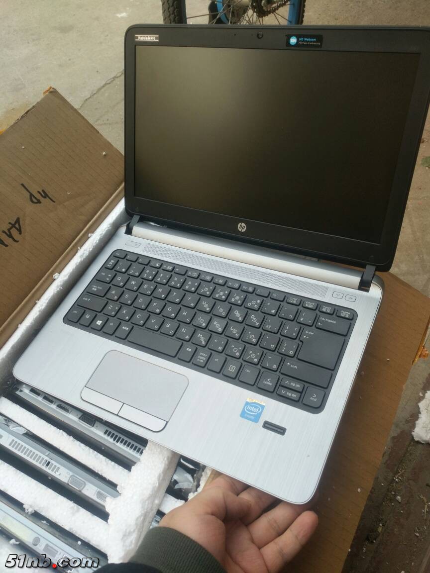 230500w6cs9846ld48vrm8.jpg