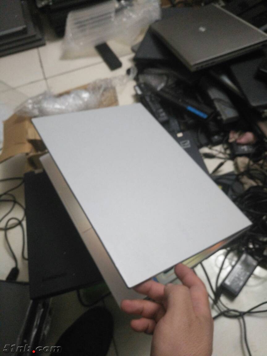 212459v7xx62peleblxw9x.jpg