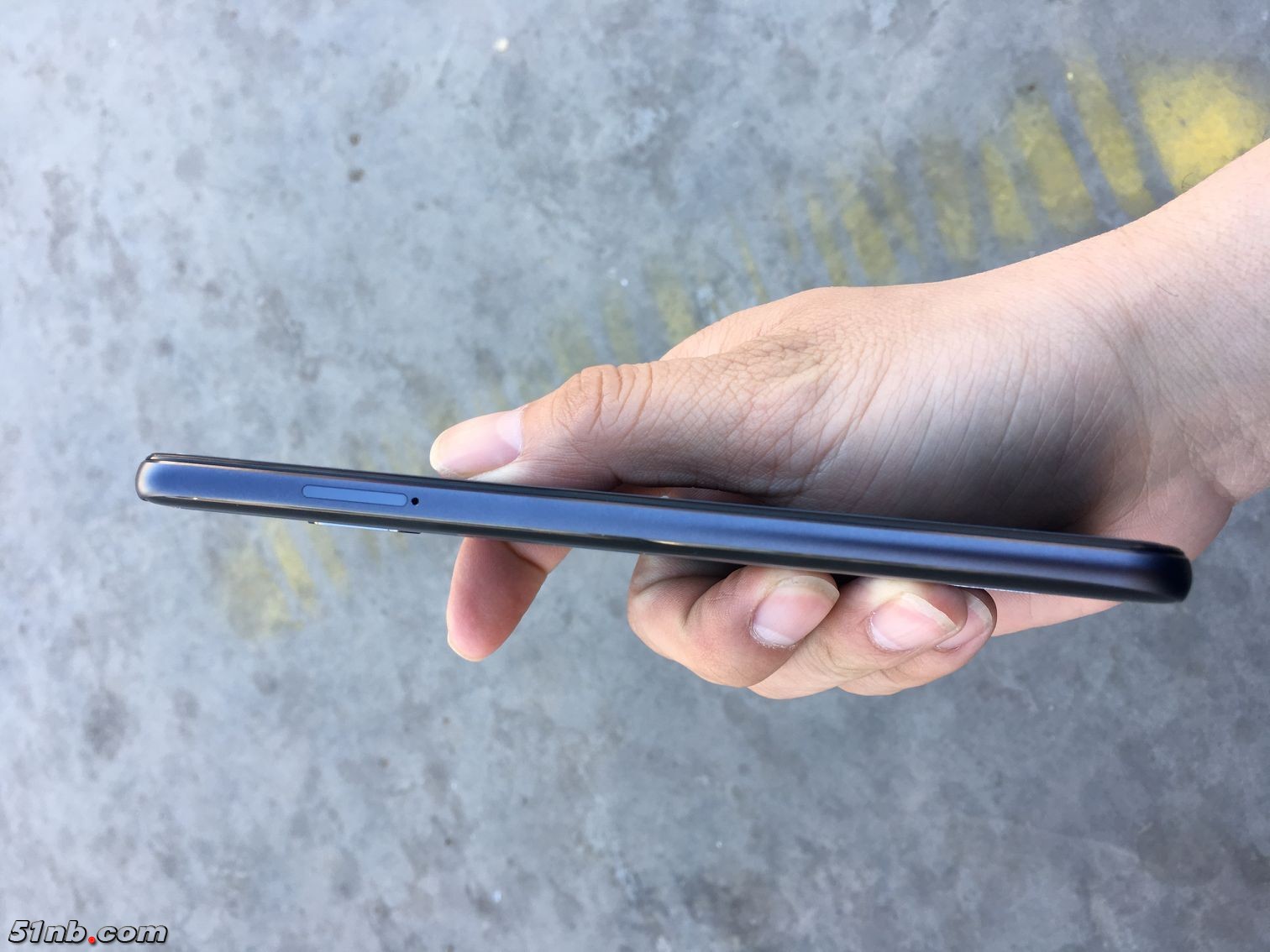 x811.jpg
