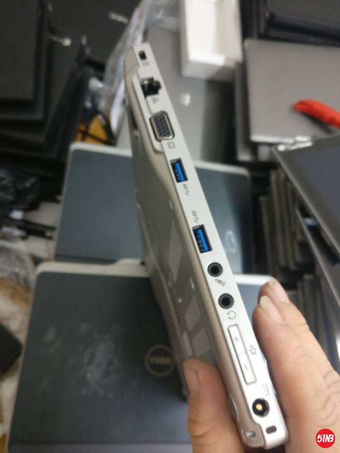 212019cmdltdn3d9in2jjq.jpg