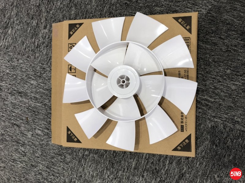 19041210509225c863c07d763b_jpg_t.jpg