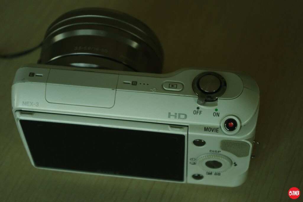 nex3_1.jpg