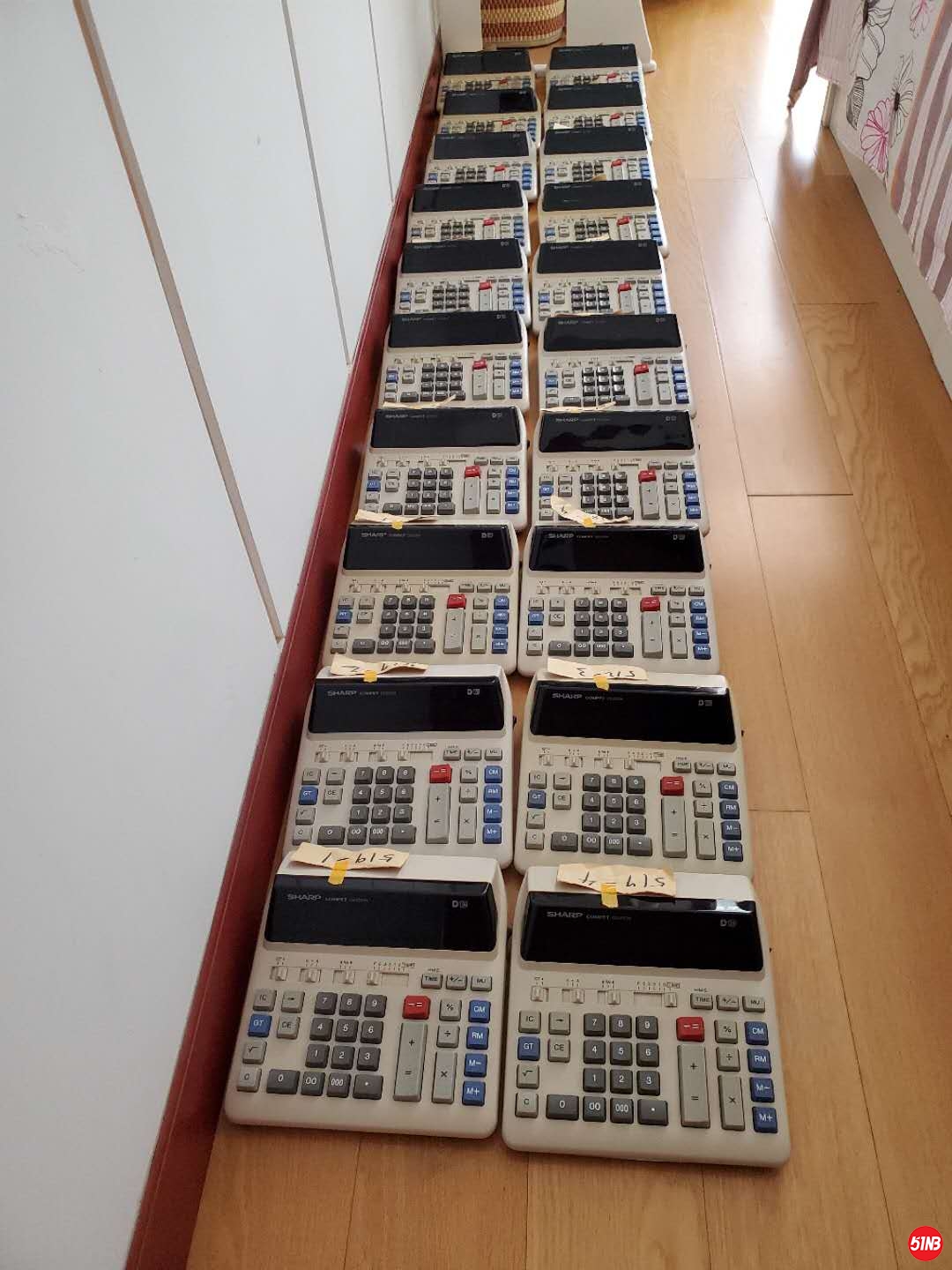 a1b21f851436f4c3c63b808eec71e68.jpg