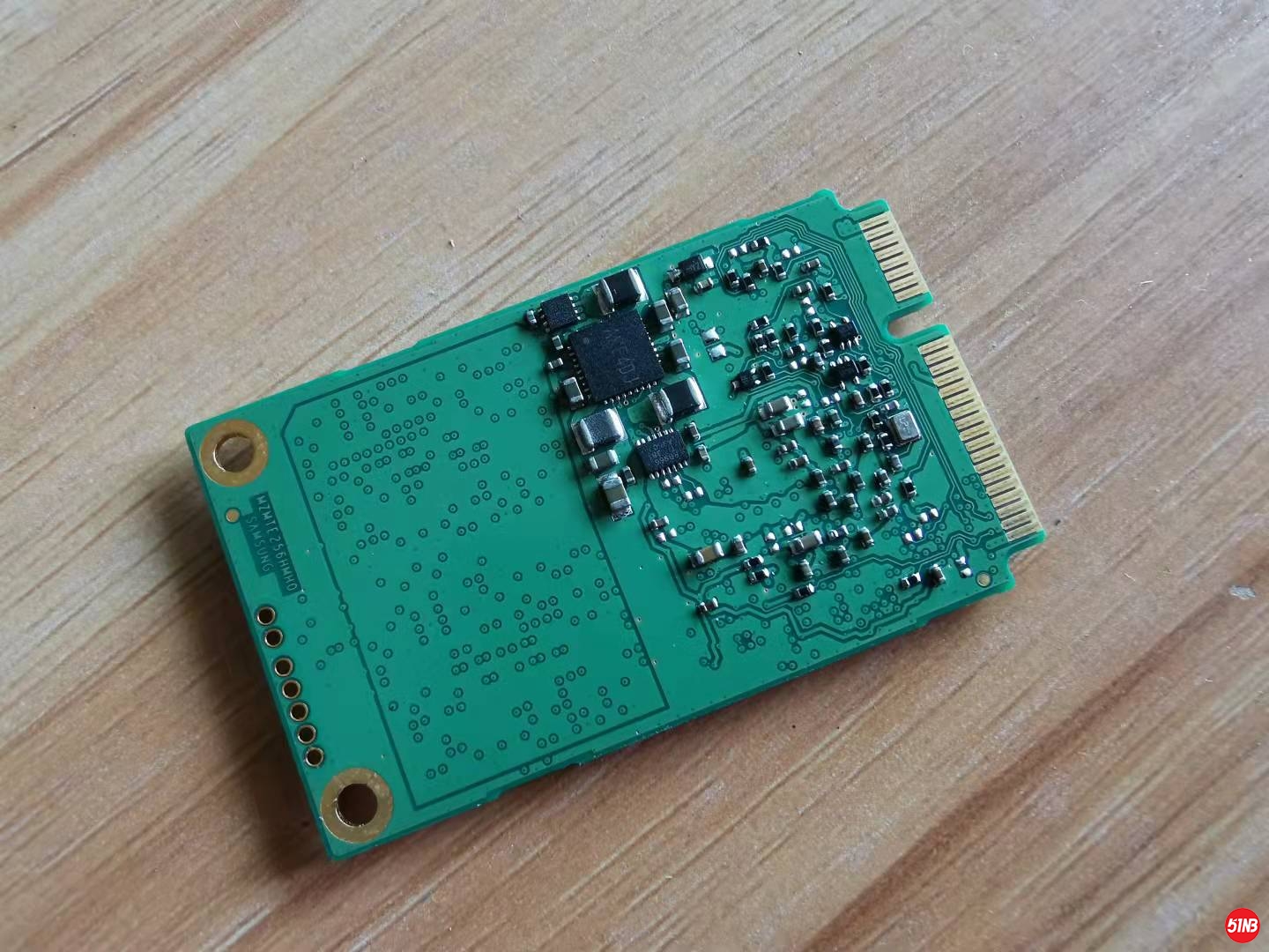 三星msata 256G背面.jpg