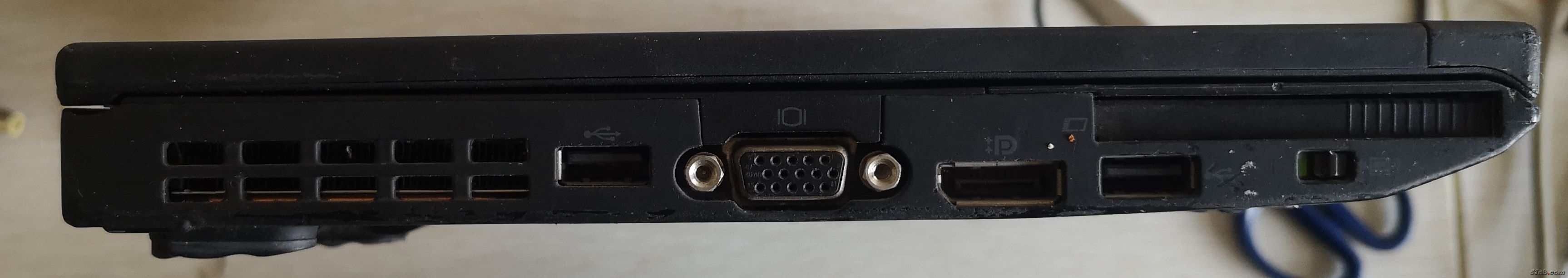 x220_4.jpg