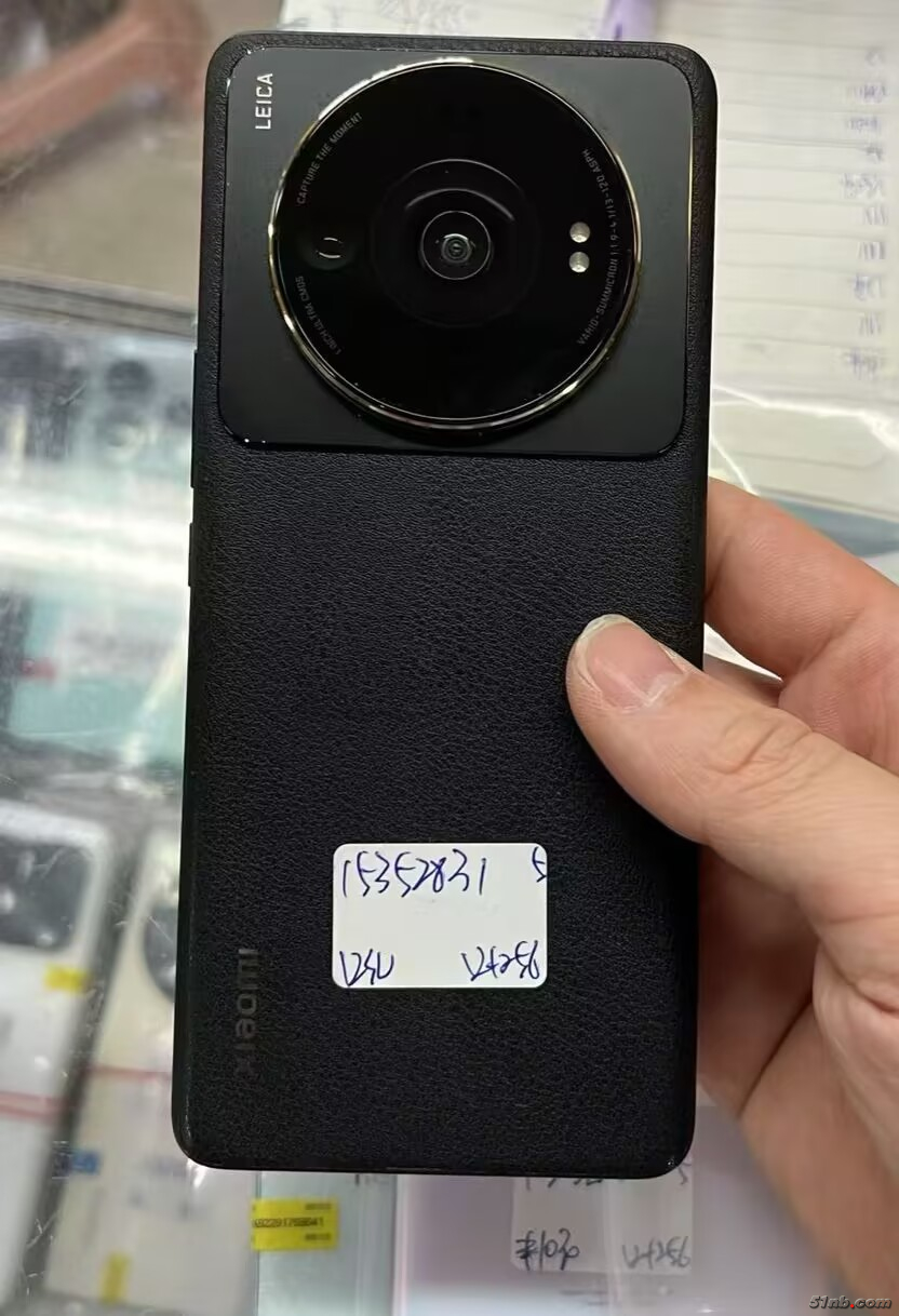 1C647AE1AB4BA3F96B7FC17F85BCF3C8.jpg